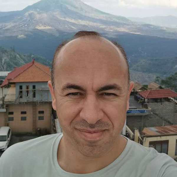 الدكتور طاهر إسلام محمد الدكتور طاهر إسلام محمد